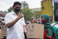 Aksi buruh pada perayaan May Day mendapat bantuan 1000 paket sembako (Foto:Istimewa)