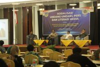 Sosialisasi Undang-undang nomor 40 tahun 1999 dan kode etik jurnalistik di Hotel @HOM Kudus, Kamis (1/12/2022). (Foto:Istimewa)