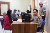 Sentra Pelayanan Kepolisian Terpadu (SPKT) di Polsek Kota Kudus (Foto:J02) 