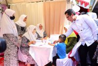 Bupati Kudus Hartopo saat menghadiri penilaian verifikasi lapangan pelayanan KB Ikatan Bidan Indonesia (IBI) tingkat Jateng di Klinik Praktik Bidan Mandiri Fatimah, Desa Jati Kulon, Kamis (22/6/2023). (Foto:Istimewa)
