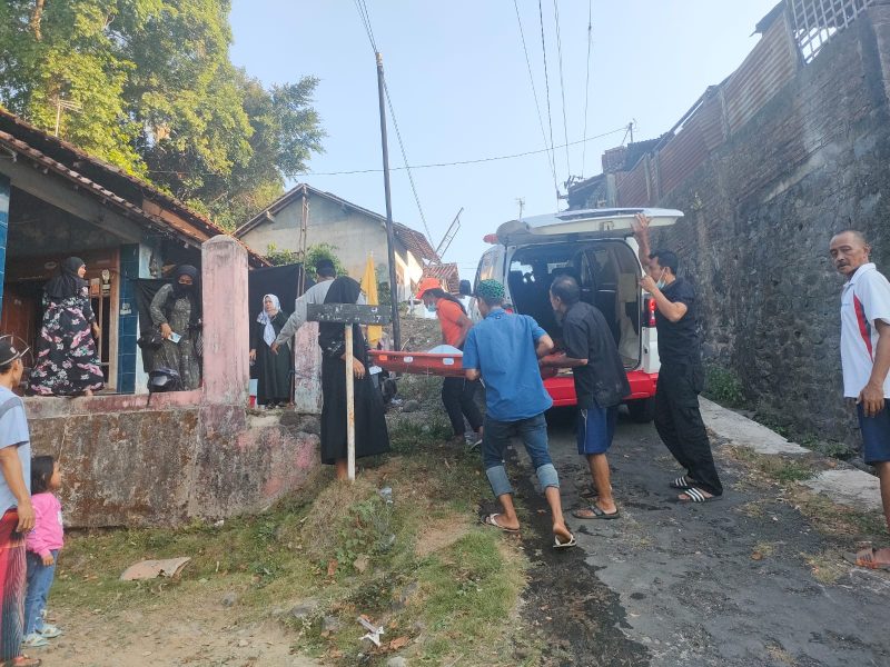 Korban tenggelam di sungai Kedungpaso Kudus dinyatakan meninggal dunia. (Foto : istimewa)