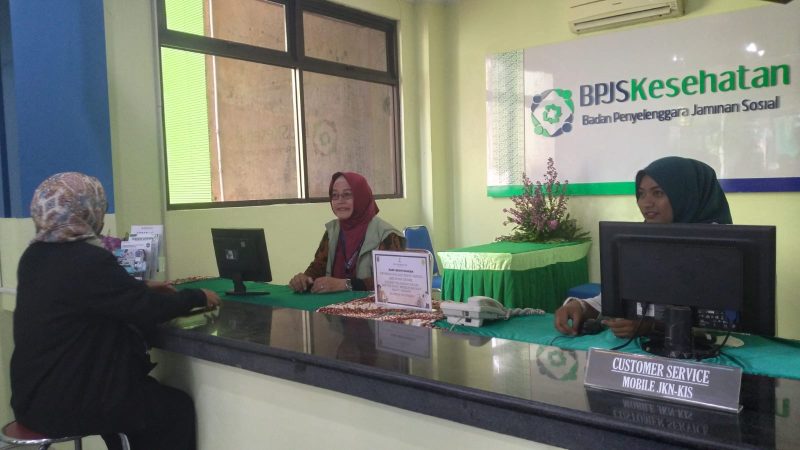 Loket Pelayanan Informasi BPJS Kesehatan dan Portal Guick Response (POROS) di Rumah Sakit Umum Daerah (RSUD) dr. Loekmono Hadi Kudus. (Foto:J05)