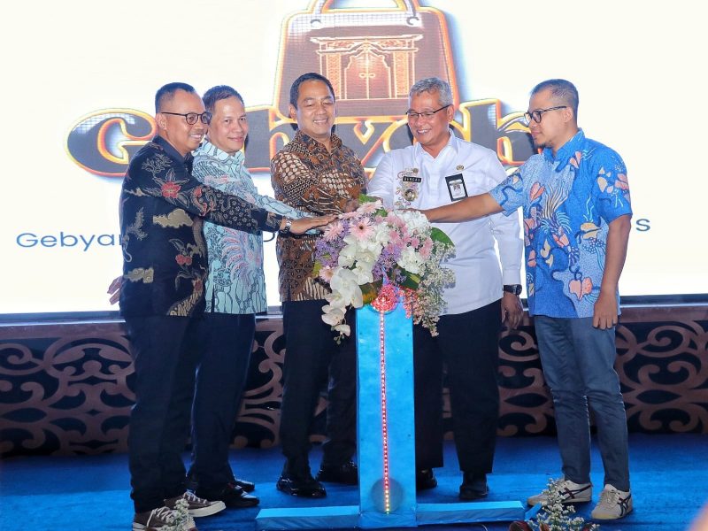 Launching Toko Daring Gebyok Kudus di Pendopo Kabupaten Kudus (Foto:JP) 