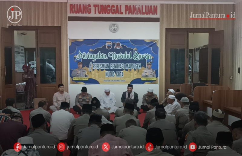 Peresmian Kantor Pelayanan Kepolisian sekaligus peringatan Nuzulul Quran di Mapolsek Kota Polres Kudus. (Foto:J02)