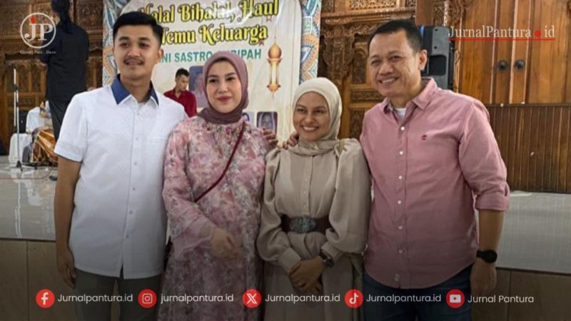 Keluarga Sam'ani Intakoris bersama keluarga Bellinda Putri Sabrina Birton (Foto:JP) 