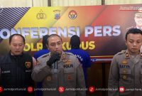 Kapolres Kudus, AKBP Dydit Dwi Susanto dalam pers rilis 'Kasus Medini' di Mapolres Kudus pada Kamis 13/06/2024. (Foto:J02)