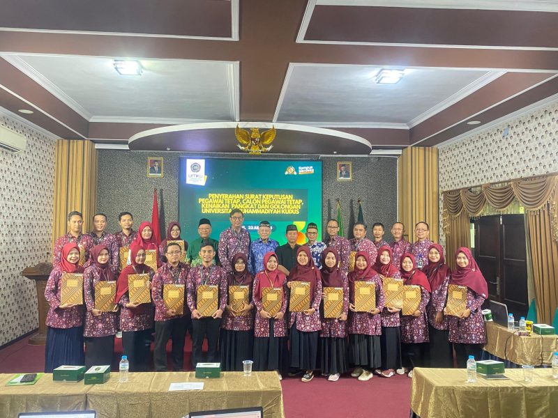 115 pegawai UMKU dapat kenaikan pangkat dan golongan. (Foto: istimewa)