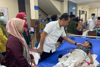 Bupati Kudus terpilih, Sam'ani Intakoris, melakukan kunjungan ke Rumah Sakit (RS) Aisyiyah, Kecamatan Kudus, untuk mengecek kondisi Ruang Instalasi Gawat Darurat (IGD). (Foto: J05)