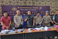Kasat Reskrim Polres Kudus AKP Danail Arifin saat Konferensi Pers (Foto:JP)