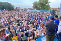 Suasana HUT FSP RTMM-SPSI ke 32 di lapangan Rendeng Kudus (foto:JP)