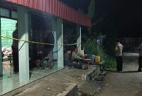 Polisi dilokasi rumah nenek 82 tahun (Foto:Istimewa)