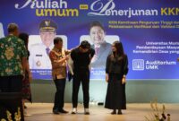 Gubernur Jawa Tengah (Jateng), Ahmad Luthfi secara langsung melepas penerjunan mahasiswa KKN di UMK. (Foto: JP)