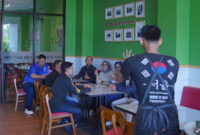 Suasana di Kopitiam Ama di Jalan T.I.T. Sudono 81D Kudus (foto:ist)