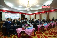 Ketua DPRD Kabupaten Kudus, H. Masan, S.E., M.M., bersama Forkopimda mendengarkan pidato kenegaraan Presiden Prabowo Subianto di Ruang Rapat Paripurna DPRD Kudus (Foto:JP)