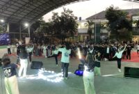 Suasana seluruh pelajar kristiani se Kabupaten Kudus beribadah bersama di SMAN 1 Mejobo Kudus. (foto:jp)