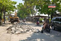 Proyek Pengerjaan di Jalan Kudus Purwodadi. (Foto:JP)