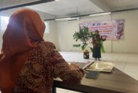 Tamara Salsa Helwina, saat menampilkan pentas dongeng di ajang FTBI Kabupaten Kudus. (Foto: Siti Islamiyah/Zonanews.id)