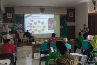 Para peserta tampak antusias mengikuti Sosialisasi Undang-undang Perlindungan Anak yang diselenggarakan LPBH NU Kudus di SMK NU Ma’arif Kudus, Rabu (8/10/2025). Kegiatan ini diikuti sekitar 150 pendidik dari berbagai jenjang sekolah di bawah naungan LP Ma’arif NU. (Foto: JP)
