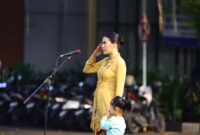 Wakil Bupati Kudus, Bellinda Putri Sabrina Birton saat menjadi Inspektur Apel Peringatan Hari Kartini. (Foto: Istimewa) 