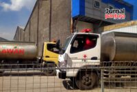 Mobil pemadam dan tangki penyupulai air di lokasi kebakaran (Foto:JP)