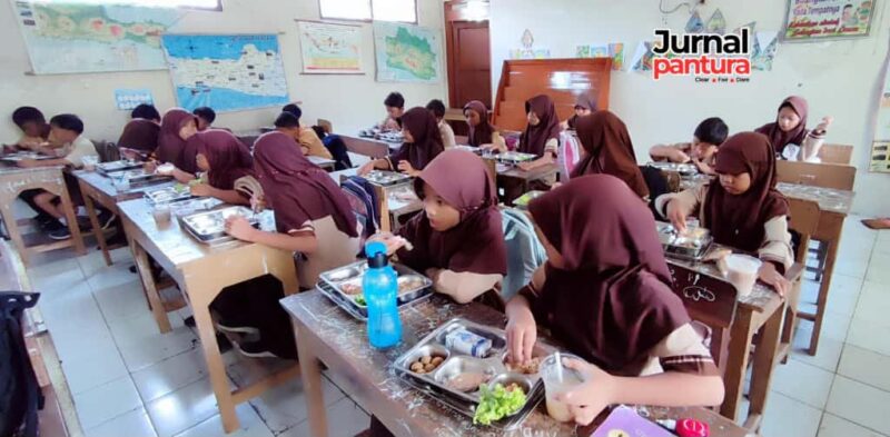 Ilustrasi. Pendistribusian MBG di Kabupaten Kudus. (Foto: JP) 