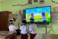 Kegiatan MPLS di SD 5 Hadipolo, Kecamatan Jekulo, Kabupaten Kudus. (Foto: J05) 