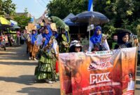 Peserta karnaval Saparan Desa Ngembal Kulon (Foto:JP)
