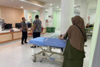 IGD RSUD dr Loekmonohadi Kudus dipadati pasien. (Foto: J05) 