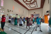 Kegiatan sekolah lansia di Kabupaten Kudus. (Foto: J05) 