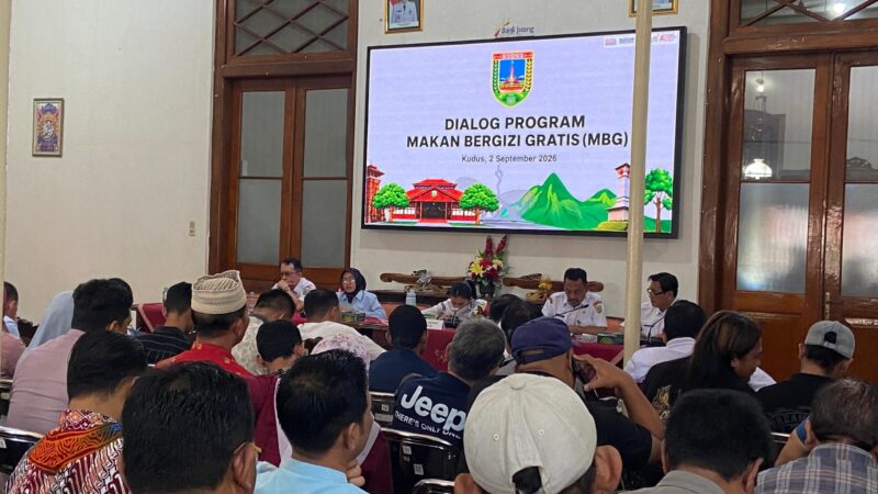 Dialog Program MBG antara Pemerintah Kabupaten (Pemkab) Kudus bersama seluruh SPPG di wilayah setempat, Rabu, 2/9/2026. (Foto: J05) 