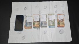 Barang bukti judi dadu di Pos Kamling (Foto:Istimewa)
