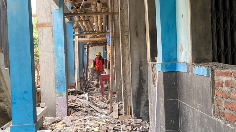 Revitalisasi sekolah di SD 4 Undaan Kidul, Kecamatan Undaan, Kabupaten Kudus. (Foto: J05) 