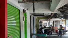 PKL di kawasan eks Gedung Ngasirah, Kabupaten Kudus. (Foto: J05) 