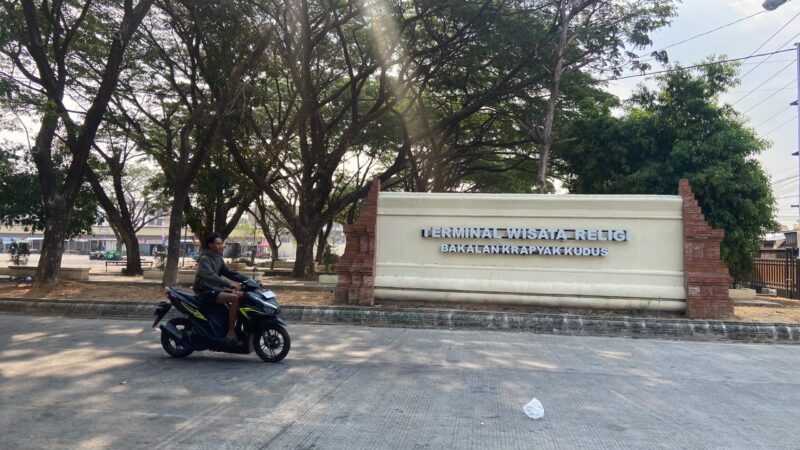 Parkir Terminal Bakalankrapyak di Kabupaten Kudus masuk penilaian KJPP. (Foto: J05) 
