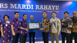 RS Mardi Rahayu, Kudus, meresmikan Pembangkit Listrik Tenaga Surya (PLTS) Atap berkapasitas 416 kWp sebagai bagian dari upaya meningkatkan efisiensi energi dan mendukung operasional yang lebih berkelanjutan. (Foto: J05) 