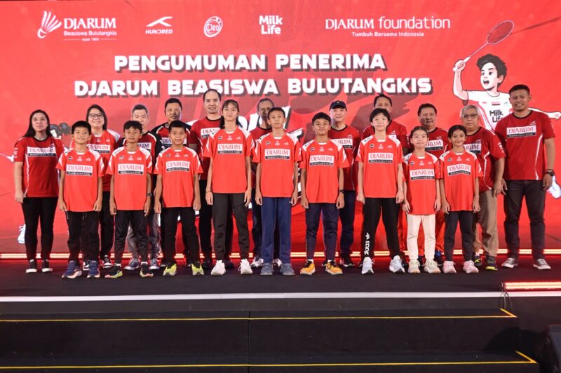 Sembilan atlet sukses meraih Djarum Beasiswa Bulutangkis 2026 sekaligus bergabung dengan klub PB Djarum. (Foto: Istimewa) 