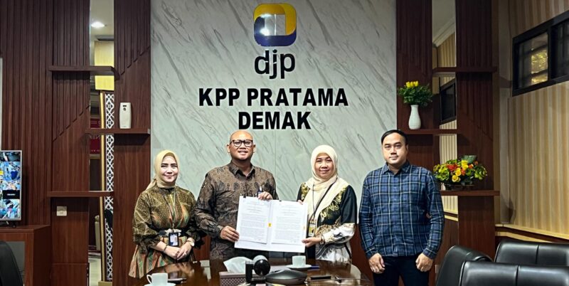 Nota kesepakatan antara BRI BO Demak dengan KPP Pratama (Foto:Istinewa)