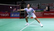 Pebulu tangkis tunggal putra Indonesia, Anthony Sinisuka Ginting, memastikan tiket ke babak 16 besar Polytron Kudus Indonesia Masters 2026 setelah menaklukkan wakil Chinese Taipei, Zheng Ying Wu, pada babak 32 besar, Rabu, 21/10/2026. (Foto: Istimewa) 