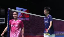 Pebulu tangkis tunggal putra Richie Duta Richardo berhasil mengalahkan seniornya, Anthony Sinisuka Ginting, pada babak 16 besar (R16) Polytron Kudus Indonesia Masters 2026 di Djarum Arena 2, Kaliputu, Kudus, Jawa Tengah, Kamis, 22/10/2026. (Foto: Istimewa)