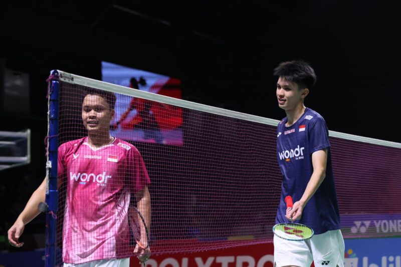Pebulu tangkis tunggal putra Richie Duta Richardo berhasil mengalahkan seniornya, Anthony Sinisuka Ginting, pada babak 16 besar (R16) Polytron Kudus Indonesia Masters 2026 di Djarum Arena 2, Kaliputu, Kudus, Jawa Tengah, Kamis, 22/10/2026. (Foto: Istimewa)