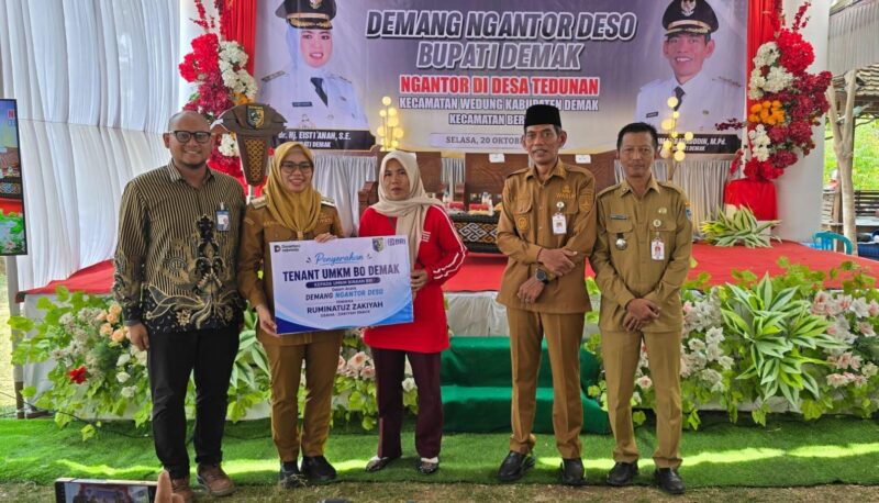 Penyerahan tenant menjadi bukti komitmen BRI BO Demak dalam mendukung pemberdayaan usaha mikro, kecil, dan menengah (UMKM). (Foto:Istimewa)
