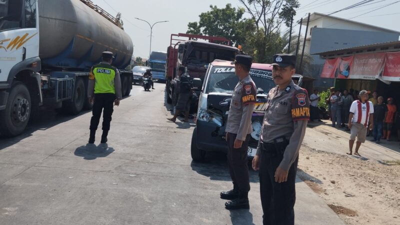 Sejumlah polisi saat olah TKP. Foto: Polres Kudus